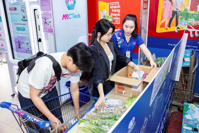 Saigon Co.op mừng sinh nhật 30 năm: Tăng tốc chuyển đổi xanh, bùng nổ ưu đãi. - Ảnh 3.