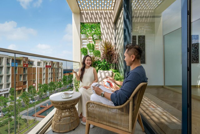 Nấc thang giá trị định hình phong cách sống hàng hiệu khu Đông TP.HCM - Ảnh 3.