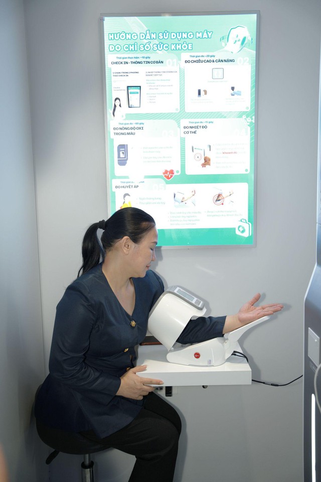 Sử dụng dịch vụ y tế thuận tiện tại Trạm Công dân số nhờ định danh điện tử- Ảnh 9.