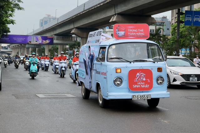 Viettel Store và Samsung mang Roadshow “Vibe Awesome” khuấy động Thủ đô với Galaxy A57 | A37 5G - Ảnh 1.