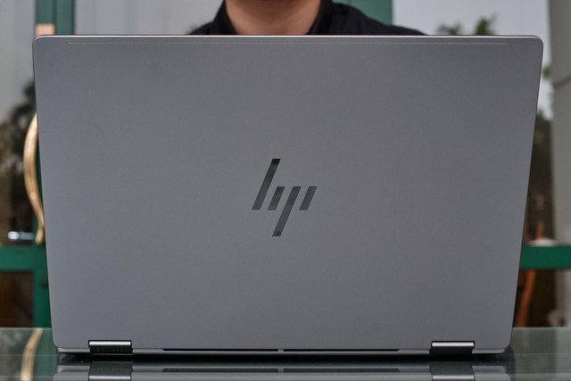 Thay v&igrave; mua nhiều thiết bị, đ&acirc;y l&agrave; chiếc laptop c&oacute; thể l&agrave;m mọi thứ- Ảnh 5.