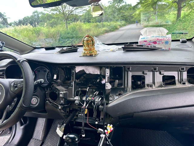 M&agrave;n h&igrave;nh android &ocirc; t&ocirc;: Đ&aacute;ng gi&aacute; hay chỉ l&agrave; tr&agrave;o lưu?- Ảnh 5.