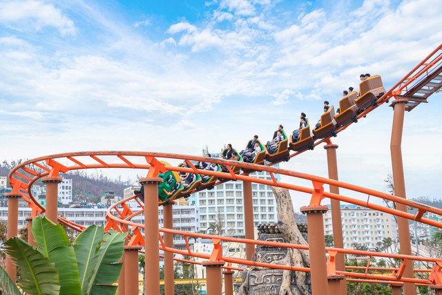 Chưa v&agrave;o h&egrave; nhưng nhiều người đ&atilde; l&ecirc;n lịch trốn n&oacute;ng ngay gần H&agrave; Nội- Ảnh 5.