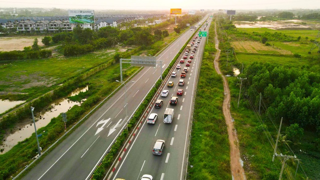 Từ hai cực phát triển đến một trục kết nối: Câu chuyện mới của Đông - Nam TP.HCM- Ảnh 2.