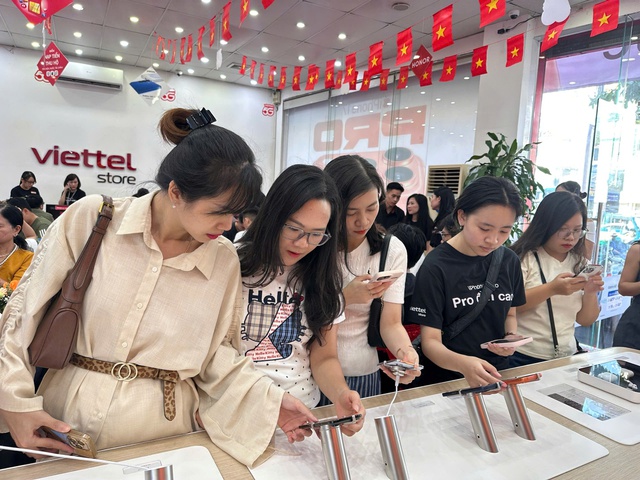 Viettel Store đón tuổi 20: Cơ hội vàng săn deal công nghệ giá sốc- Ảnh 2.