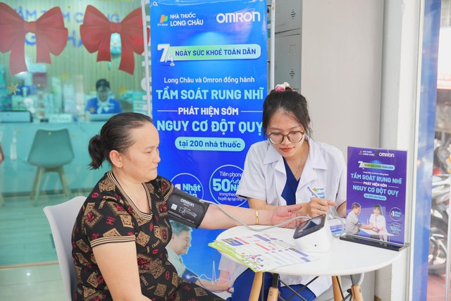 Long Châu và Bayer cùng ngành y tế đẩy lùi gánh nặng đột quỵ- Ảnh 6.