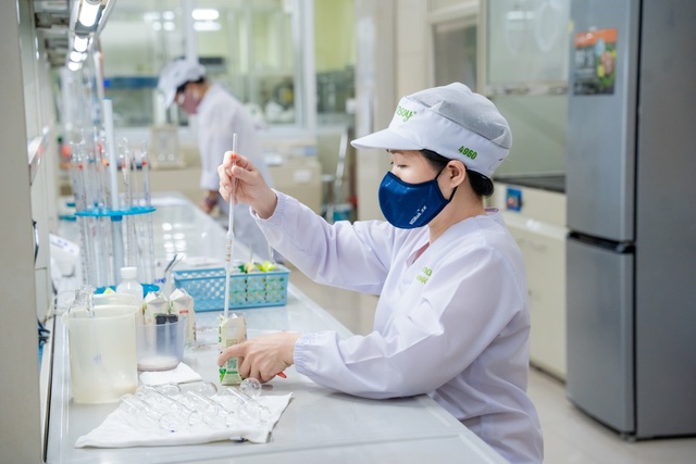 Vinasoy công bố thông điệp mới, kiến tạo dưỡng chất lành từ đậu nành và hạt - Ảnh 1.