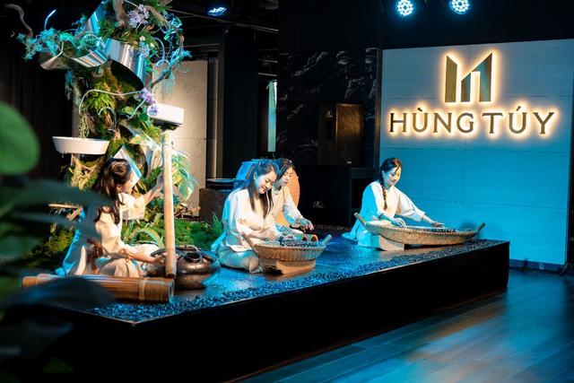 Hùng Túy Pro Space thành công tổ chức Grand Opening “Echoes of Nature” tại Mcomplex, Vincom Royal City- Ảnh 2.