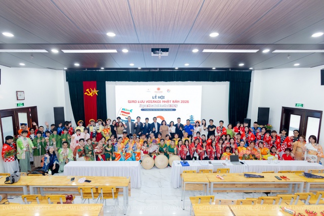 Từ YOSAKOI, cosplay đến trà đạo: Cách trường đại học rèn năng lực toàn cầu cho sinh viên- Ảnh 1.