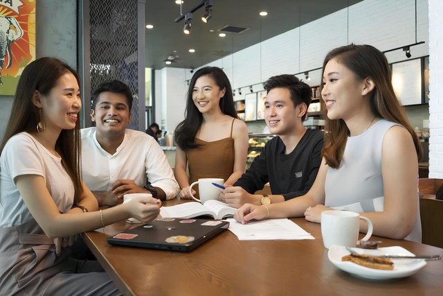Phụ huynh bớt áp lực tài chính, con vẫn tốt nghiệp Đại học top 1% thế giới- Ảnh 3.