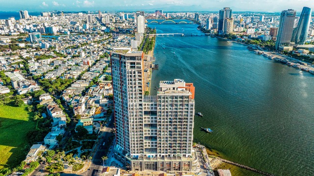 Bàn giao thần tốc, tổ hợp Sun Symphony Residence mặt sông Hàn chính thức “sáng đèn”- Ảnh 1.