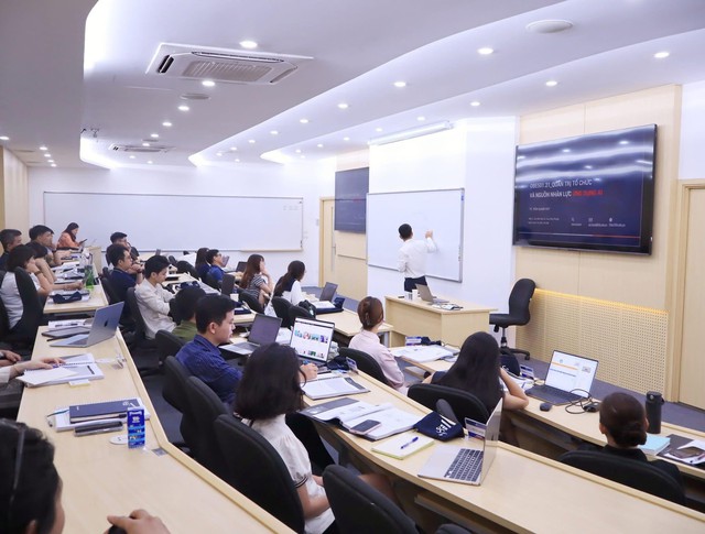 MBA trong kỷ nguyên AI: Học gì khác so với trước?- Ảnh 1.
