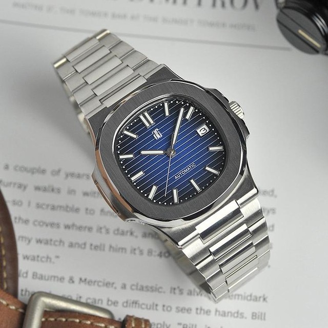 Đăng Quang Watch giảm giá tới 30% – Săn đồng hồ chính hãng ngay- Ảnh 2.