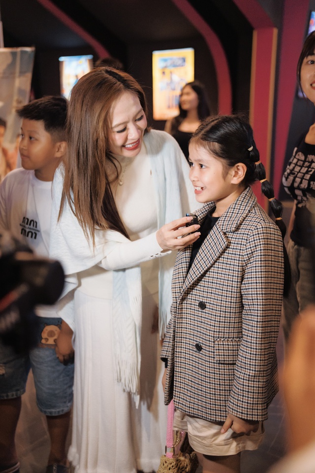 Hiện tượng Thanh Thúy “cứu” Trùm Sò: Khi người đứng sau bước ra tuyến đầu để bảo vệ đồng đội- Ảnh 2.