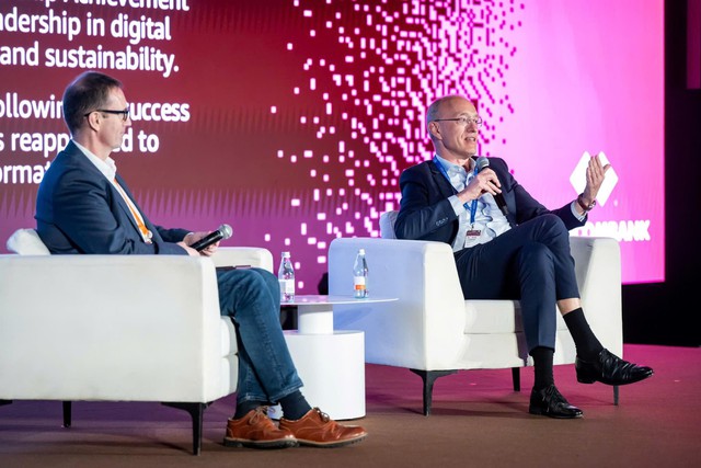 CEO Techcombank Jens Lottner: Tái định nghĩa lợi thế cạnh tranh nhờ chiến lược “AI-first” - Ảnh 1.