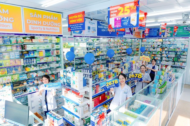 2.678 nhà thuốc trên toàn quốc - Dấu ấn gần một thập kỷ Long Châu vươn mình vì một Việt Nam khỏe mạnh - Ảnh 1.