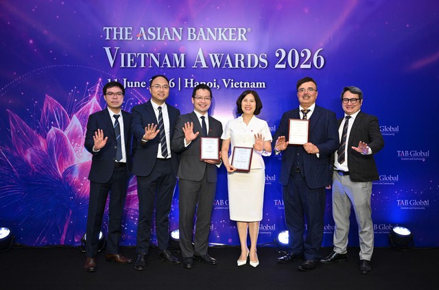VPBank ghi dấu tại The Asian Banker với ba giải thưởng về số hóa, AI và phát triển bền vững- Ảnh 3.