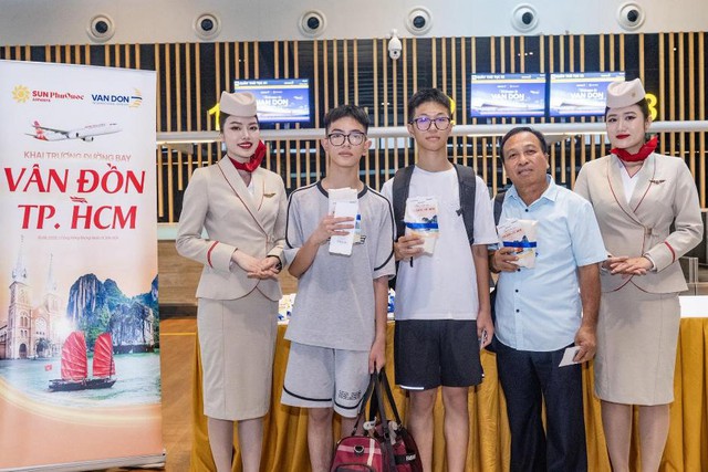 Sun PhuQuoc Airways khai trương đường bay TP.HCM - Vân Đồn, mở thêm đặc quyền trong hệ sinh thái Sun Group- Ảnh 2.