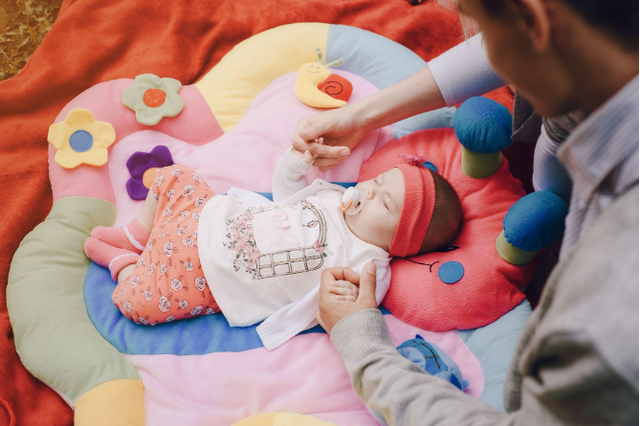 WelKids&reg; ADEK trở th&agrave;nh 1 trong 3 nguy&ecirc;n tắc v&agrave;ng gi&uacute;p mẹ x&acirc;y nền thể chất vững chắc cho con trong 1000 ng&agrave;y đầu đời - Ảnh 1.