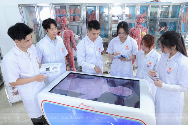 Sinh viên Y khoa Đại học Đại Nam trúng tuyền kỳ thi tinh hoa và khắc nghiệt nhất ngành Y- Ảnh 2.