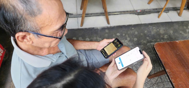 FizaHUB nhận Huy chương Vàng tại “Thương hiệu xuất sắc Châu Á 2026”- Ảnh 1.