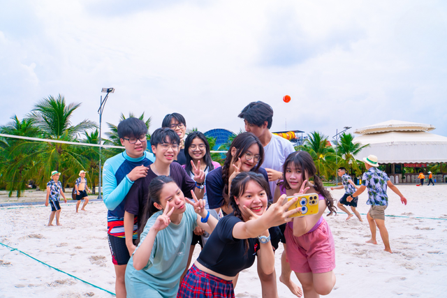"Ph&aacute; đảo" Sơn Ti&ecirc;n: Tọa độ du lịch "all-in-one" s&aacute;t v&aacute;ch TP.HCM c&oacute; g&igrave; m&agrave; hội bạn th&acirc;n rủ nhau check-in rầm rộ h&egrave; n&agrave;y?- Ảnh 2.