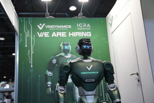 VinDynamics lần đầu ra mắt robot h&igrave;nh người tại hai sự kiện c&ocirc;ng nghệ h&agrave;ng đầu thế giới- Ảnh 1.