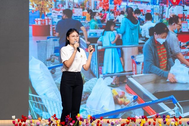 Sinh vi&ecirc;n HUTECH &ldquo;thực chiến&rdquo; vai tr&ograve; HR qua b&agrave;i to&aacute;n thương hiệu tuyển dụng- Ảnh 3.