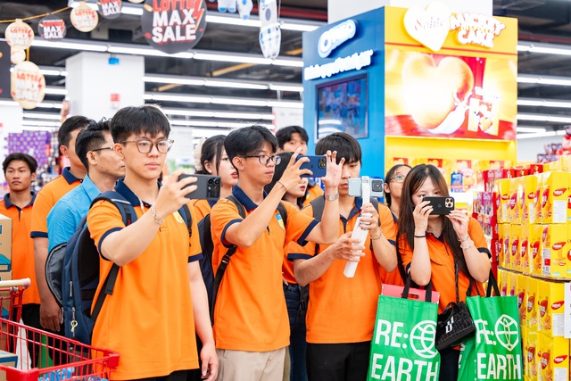 Sinh vi&ecirc;n HUTECH &ldquo;thực chiến&rdquo; vai tr&ograve; HR qua b&agrave;i to&aacute;n thương hiệu tuyển dụng- Ảnh 5.