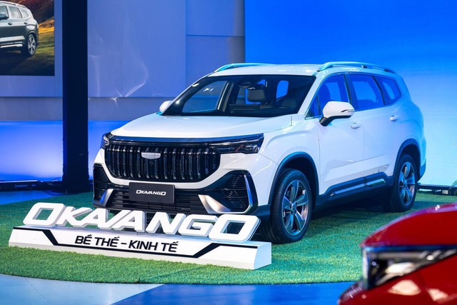 “Cơn lốc" Geely Okavango: Kẻ phá băng hệ giá trị SUV 7 chỗ- Ảnh 1.