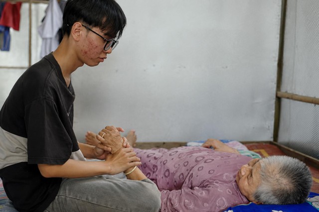 Tiền Phong Nam lan tỏa nghị lực sinh viên qua Hành trình Tiên Phong - Ươm Mầm Xanh- Ảnh 1.