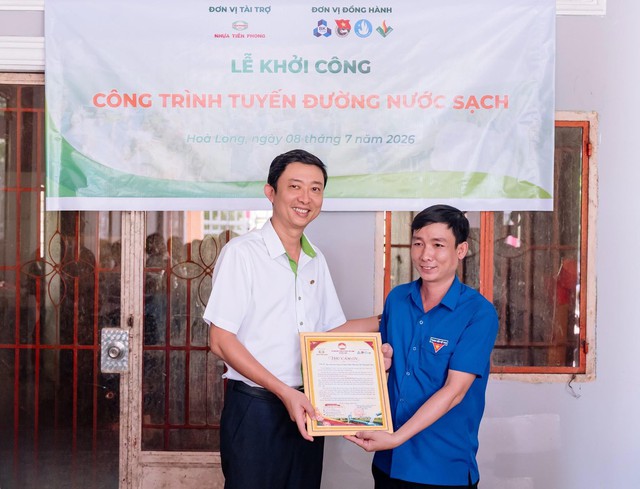 Tiền Phong Nam đồng hành Chiến dịch Mùa hè Xanh, xây dựng công trình nước sạch tại Đồng Tháp- Ảnh 3.