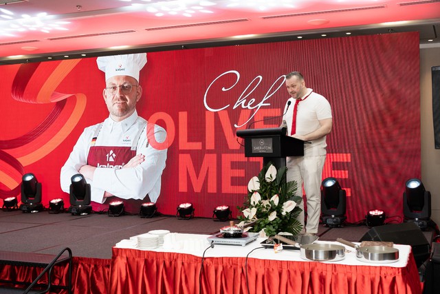 Kalpen Group chính thức công bố đầu bếp Đức Oliver Mette trở thành Đại sứ thương hiệu- Ảnh 1.