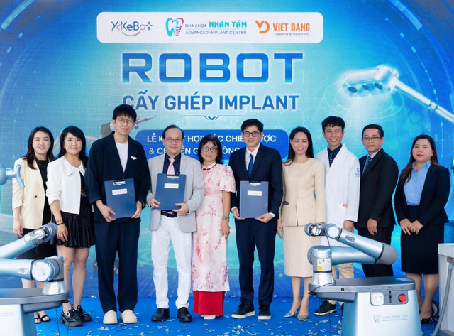 Nha khoa Nhân Tâm đầu tư công nghệ robot cấy ghép implant- Ảnh 1.