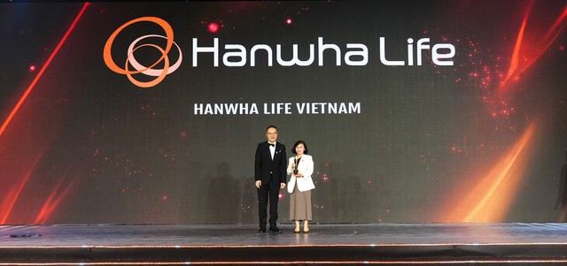 Hanwha Life Việt Nam 5 năm liền được vinh danh "Nơi làm việc tốt nhất châu Á"- Ảnh 1.