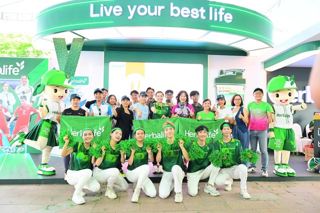 Ba nhà vô địch quốc gia giao lưu cùng runner tại expo VM Đà Nẵng - Ảnh 1.