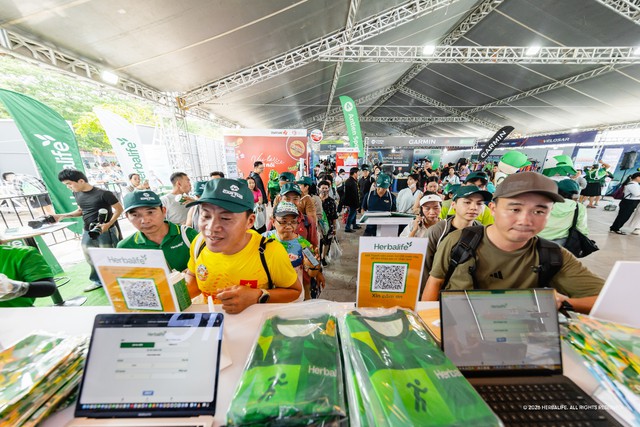 Ba nhà vô địch quốc gia giao lưu cùng runner tại expo VM Đà Nẵng - Ảnh 3.