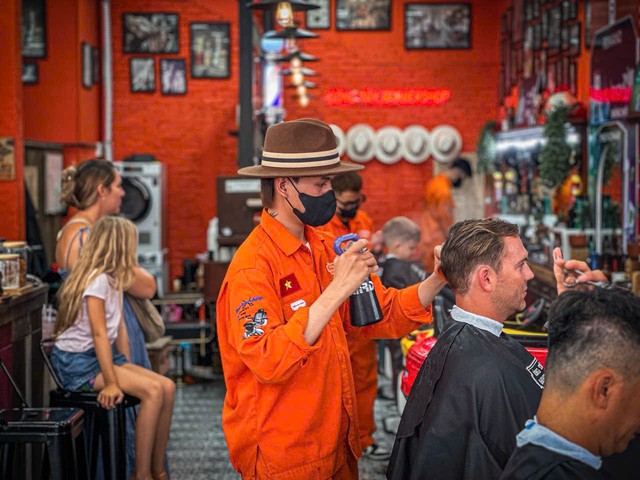 Từ barbershop Việt đến chiến lược toàn cầu hóa: Đông Tây Barbershop và câu chuyện “xuất khẩu” thương hiệu - Ảnh 5.