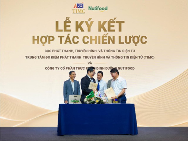 Nutifood hợp t&aacute;c đ&agrave;o tạo nguồn nh&acirc;n lực truyền th&ocirc;ng số - Ảnh 1.