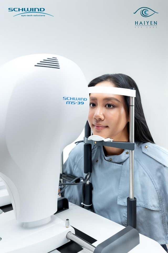 Tiêu chí chọn nơi mổ mắt cực khắt khe của ca sĩ Văn Mai Hương- Ảnh 2.