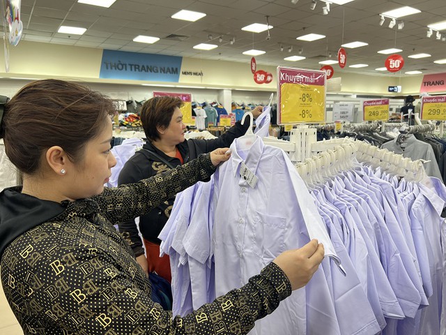 Saigon Co.op cùng phụ huynh "nhẹ gánh" chi tiêu mùa tựu trường- Ảnh 1.