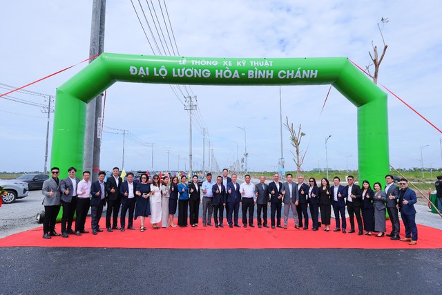 Đại lộ Lương Hòa – Bình Chánh chính thức thông xe, cửa ngõ phía Tây TP.HCM tăng sức hút - Ảnh 3.