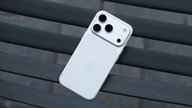 iPhone 17 giúp Apple đạt thị phần kỷ lục- Ảnh 1.