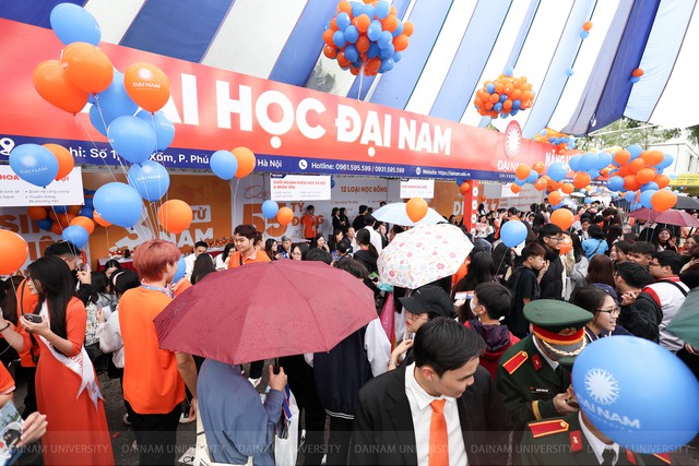 Điểm thi phân hóa, thí sinh cần thận trọng khi đăng ký nguyện vọng đại học- Ảnh 1.