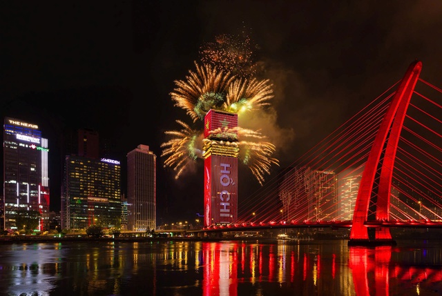 Saigon Marina IFC tự hào tỏa sáng, tôn vinh nửa thế kỷ mang tên Bác- Ảnh 4.