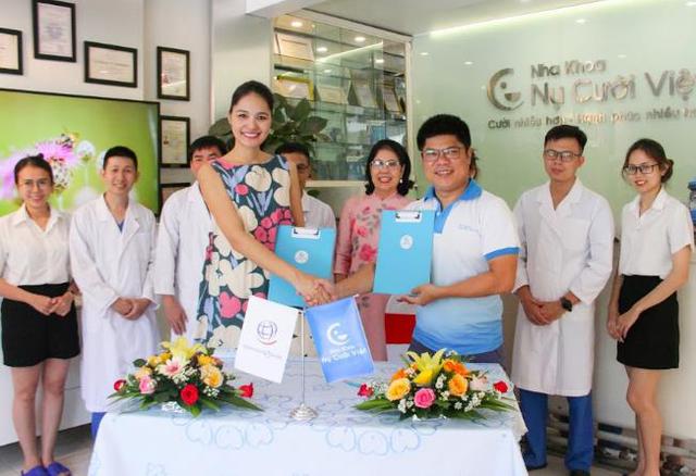 Bác sĩ Nguyễn Hữu Minh khởi nghiệp từ trăn trở chăm sóc răng miệng của người miền Trung- Ảnh 2.