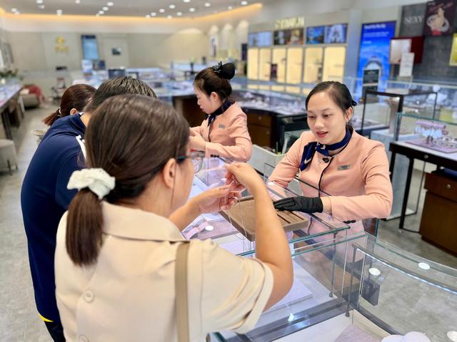 PNJ duy trì đà tăng trưởng trong nửa đầu năm 2026- Ảnh 1.
