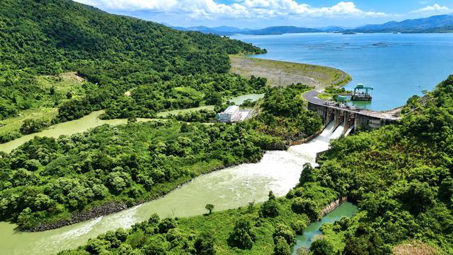 EVNGENCO3 sơ kết phong trào thi đua sản xuất điện 6 tháng đầu năm 2026- Ảnh 1.