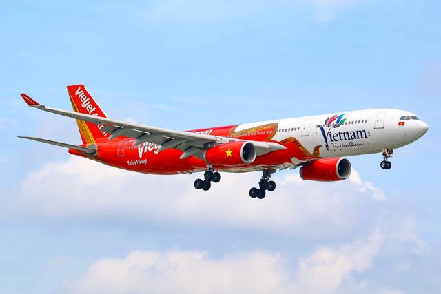 Cơ hội săn vé Eco chỉ từ 0 đồng, ưu đãi tới 30% vé Business, SkyBoss cùng Vietjet từ 1-8/8 - Ảnh 1.