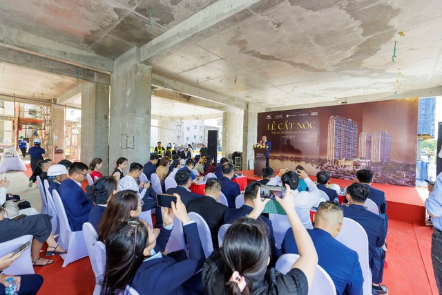 Chính thức cất nóc, Khải Hoàn Prime bước vào giai đoạn hoàn thiện và bàn giao - Ảnh 1.